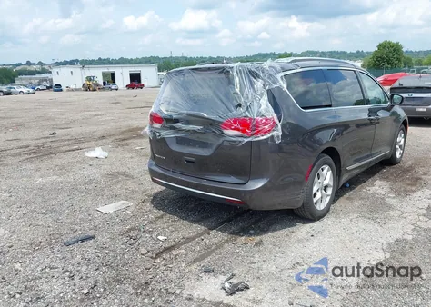 2018 Chrysler Pacifica Touring L z USA, uszkodzony, nr VIN 2C4RC1BG8JR128864